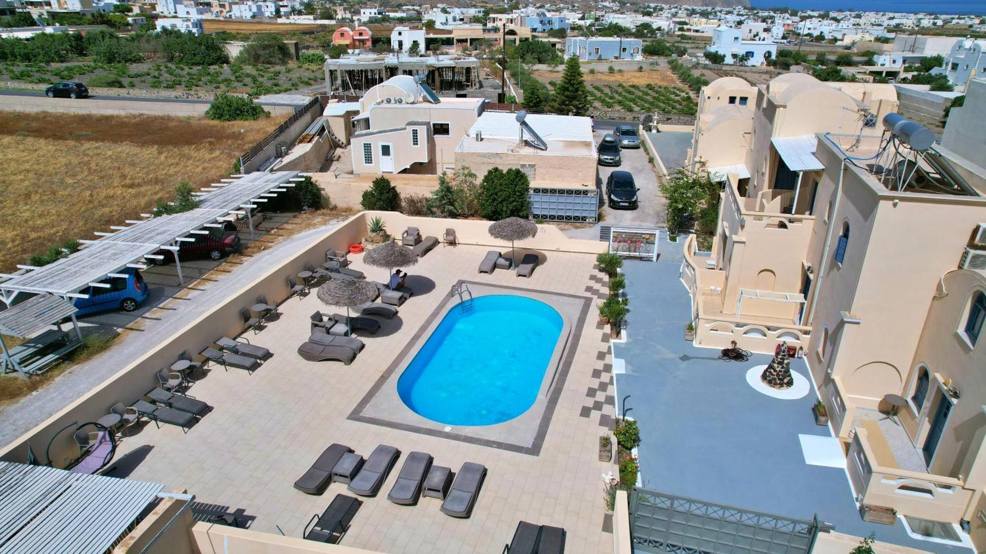 Leon Lux Apartments Perivolos  Exterior photo